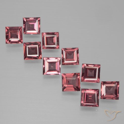 4.04ctw Naturel Rouge moyen-foncé Grenat pyrope, Carré, VS