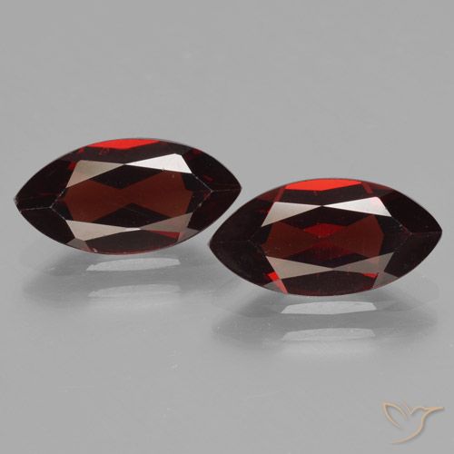 4.18ctw Naturel Rouge foncé Grenat pyrope, Marquise, VVS-VS