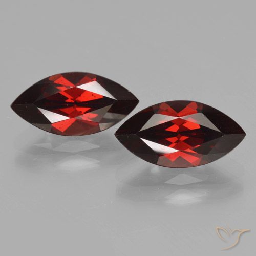 4.71ctw Naturel Rouge foncé Grenat pyrope, Marquise, VVS-VS