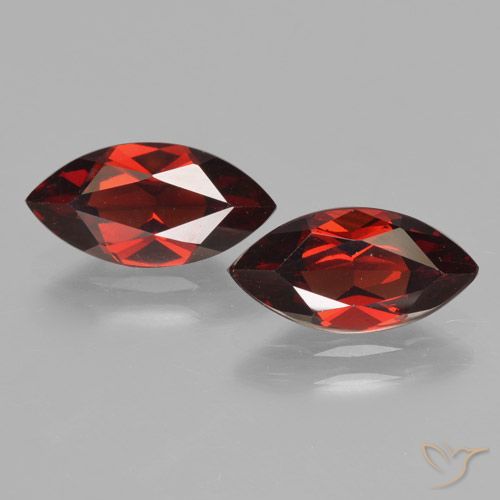 3.98ctw Naturel Rouge foncé Grenat pyrope, Marquise, VVS-VS
