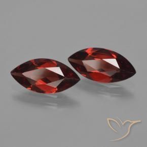 Shop natural 3.08ct Rouge foncé Grenat pyrope gems, Marquise, from Mozambique at GemSelect. In stock, global shipping!