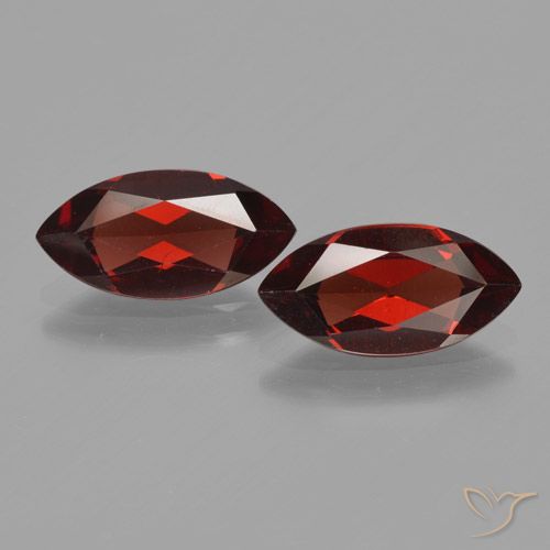 3.61ctw Naturel Rouge foncé Grenat pyrope, Marquise, VVS-VS