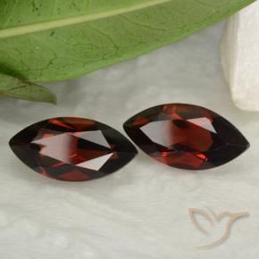 Shop natural 3.68ct Rouge foncé Grenat pyrope gems, Marquise, from Mozambique at GemSelect. In stock, global shipping!