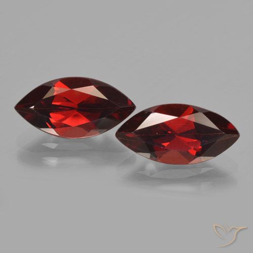 4.54ctw Naturel Rouge foncé Grenat pyrope, Marquise, VVS-VS