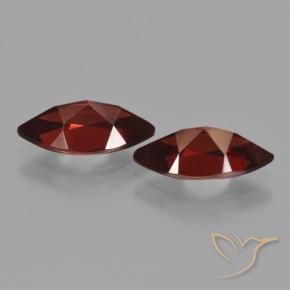 Shop natural 4.54ct Rouge foncé Grenat pyrope gems, Marquise, from Mozambique at GemSelect. In stock, global shipping!