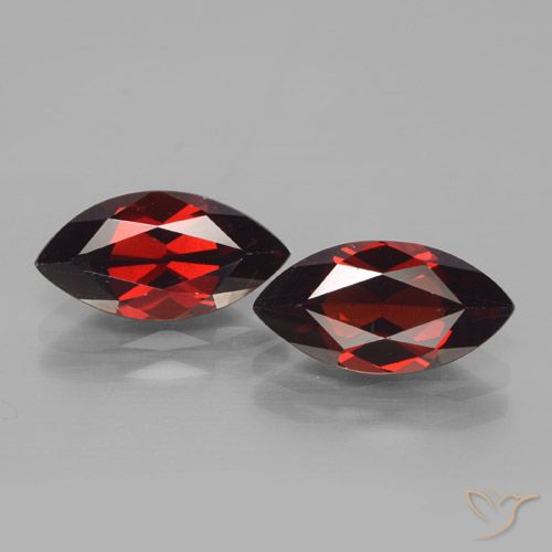 4.33ctw Naturel Rouge sang profond Grenat pyrope, Marquise, VVS-VS