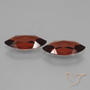 Shop natural 3.86ct Rouge foncé Grenat pyrope gems, Marquise, from Mozambique at GemSelect. In stock, global shipping!