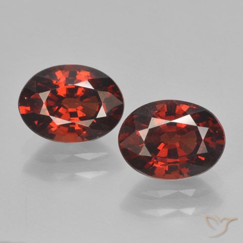 Achetez naturel 3,09ct rouge grenat pyrope gems, coupe ovale, en provenance mozambique chez gemselect. en stock, livraison internationale!