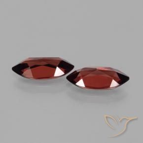 Shop natural 3.85ct Rouge foncé Grenat pyrope gems, Marquise, from Mozambique at GemSelect. In stock, global shipping!