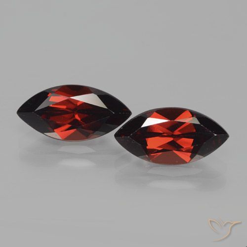 4.55ctw Naturel Rouge sang profond Grenat pyrope, Marquise, VVS-VS