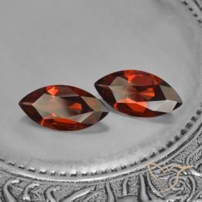 Shop natural 3.05ct Rouge foncé Grenat pyrope gems, Marquise, from Mozambique at GemSelect. In stock, global shipping!