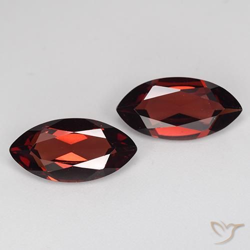 3.78ctw Naturel Rouge foncé Grenat pyrope, Marquise, VVS-VS