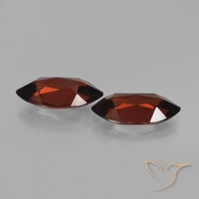 Shop natural 4.15ct Rouge foncé Grenat pyrope gems, Marquise, from Mozambique at GemSelect. In stock, global shipping!