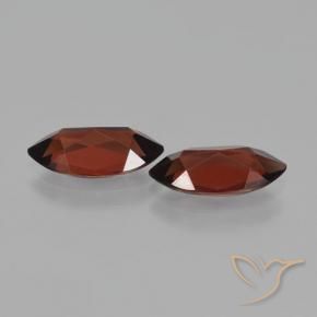 Shop natural 3.72ct Rouge Sangria Grenat pyrope gems, Marquise, from Mozambique at GemSelect. In stock, global shipping!