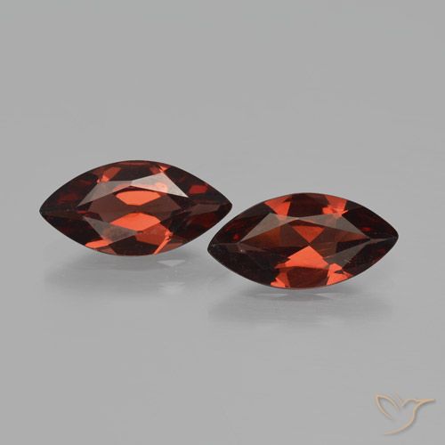 3.26ctw Naturel Rouge foncé Grenat pyrope, Marquise, VS