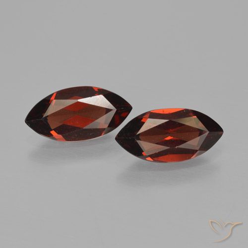 3.67ctw Naturel Rouge foncé Grenat pyrope, Marquise, VVS-VS