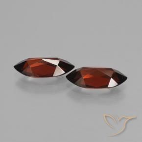 Shop natural 3.67ct Rouge foncé Grenat pyrope gems, Marquise, from Mozambique at GemSelect. In stock, global shipping!