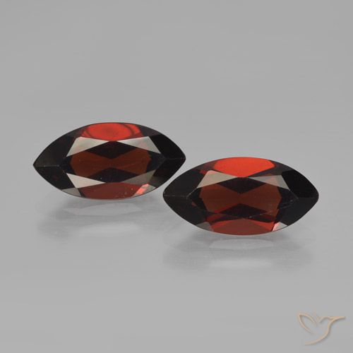 4.38ctw Naturel Rouge foncé Grenat pyrope, Marquise, VVS-VS