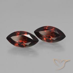 Shop natural 4.40ct Rouge foncé Grenat pyrope gems, Marquise, from Mozambique at GemSelect. In stock, global shipping!