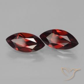 Shop natural 3.82ct Rouge sang profond Grenat pyrope gems, Marquise, from Mozambique at GemSelect. In stock, global shipping!