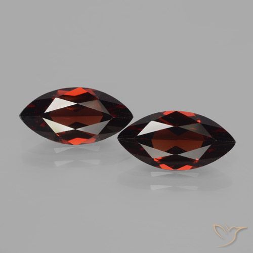 3.74ctw Naturel Rouge foncé Grenat pyrope, Marquise, VVS-VS