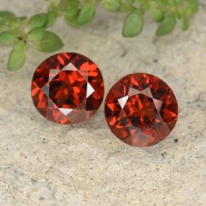 Achetez naturel 1.91ct Rouge moyen Grenat pyrope gems, Coupe roude, En provenance Mozambique chez GemSelect. En stock, livraison internationale!