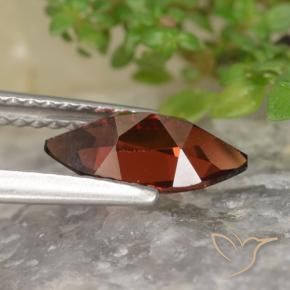 Grenat pyrope Rouge foncé naturelle Marquise, 1.20 ct, VVS-VS