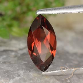 Grenat pyrope Rouge moyen naturelle Marquise, 1.17 ct, VVS-VS