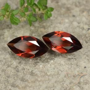 Shop natural 2.40ct Rouge foncé Grenat pyrope gems, Marquise, from Mozambique at GemSelect. In stock, global shipping!