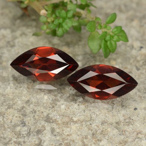 2.54ctw Naturel Rouge merlot Grenat pyrope, Marquise, VVS-VS