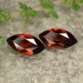 Shop natural 2.28ct Rouge merlot Grenat pyrope gems, Marquise, from Mozambique at GemSelect. In stock, global shipping!