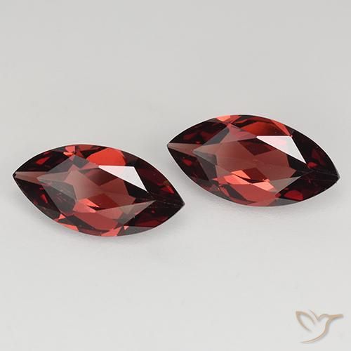 Shop natural 2.17ct Rouge foncé Grenat pyrope gems, Marquise, from Mozambique at GemSelect. In stock, global shipping!