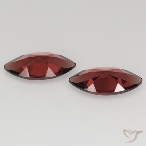 Shop natural 2.17ct Rouge foncé Grenat pyrope gems, Marquise, from Mozambique at GemSelect. In stock, global shipping!