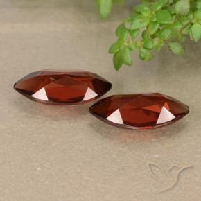 Shop natural 2.31ct Rouge Sangria Grenat pyrope gems, Marquise, from Mozambique at GemSelect. In stock, global shipping!