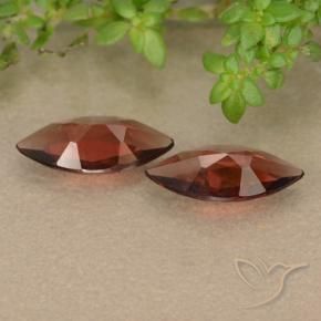 Shop natural 1.68ct Rouge écarlate Grenat pyrope gems, Marquise, from Mozambique at GemSelect. In stock, global shipping!