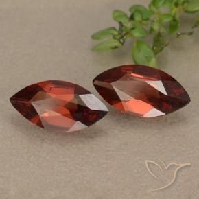 Shop natural 1.71ct Rouge moyen Grenat pyrope gems, Marquise, from Mozambique at GemSelect. In stock, global shipping!