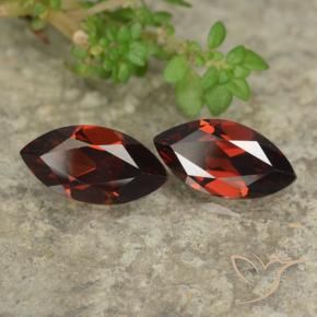 Shop natural 2.69ct Rouge foncé Grenat pyrope gems, Marquise, from Mozambique at GemSelect. In stock, global shipping!