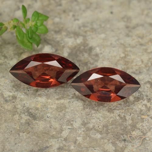 1.83ctw Naturel Rouge Sangria Grenat pyrope, Marquise, VVS-VS