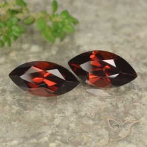 Shop natural 2.80ct Rouge foncé Grenat pyrope gems, Marquise, from Mozambique at GemSelect. In stock, global shipping!