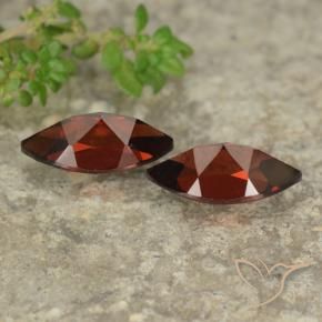 Shop natural 2.80ct Rouge foncé Grenat pyrope gems, Marquise, from Mozambique at GemSelect. In stock, global shipping!