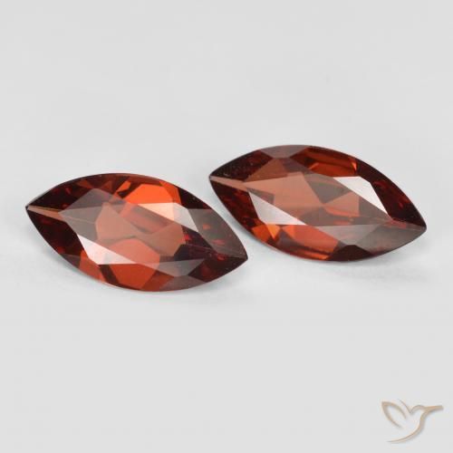 Shop natural 1.77ct Rouge foncé Grenat pyrope gems, Marquise, from Mozambique at GemSelect. In stock, global shipping!