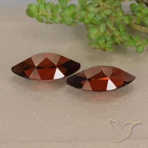 Shop natural 2.71ct Rouge merlot Grenat pyrope gems, Marquise, from Mozambique at GemSelect. In stock, global shipping!