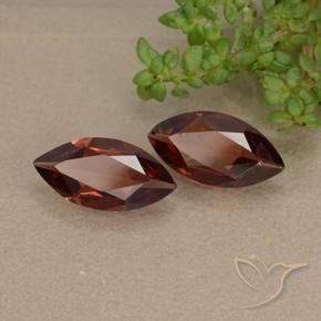 Shop natural 1.77ct Rouge Sangria Grenat pyrope gems, Marquise, from Mozambique at GemSelect. In stock, global shipping!