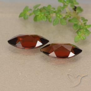 Shop natural 2.39ct Rouge foncé Grenat pyrope gems, Marquise, from Mozambique at GemSelect. In stock, global shipping!