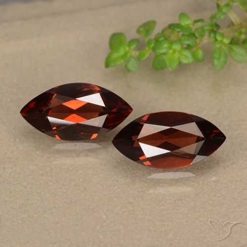 2.35ctw Naturel Rouge merlot Grenat pyrope, Marquise, VVS-VS
