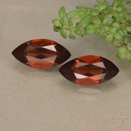 2.60ctw Naturel Rouge moyen Grenat pyrope, Marquise, VVS-VS