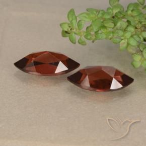 Shop natural 2.60ct Rouge moyen Grenat pyrope gems, Marquise, from Mozambique at GemSelect. In stock, global shipping!