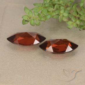 Shop natural 2.54ct Rouge foncé Grenat pyrope gems, Marquise, from Mozambique at GemSelect. In stock, global shipping!