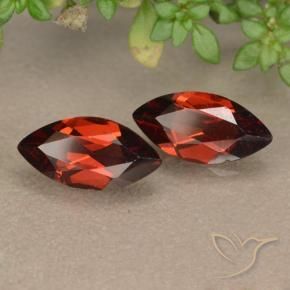Shop natural 2.03ct Rouge merlot Grenat pyrope gems, Marquise, from Mozambique at GemSelect. In stock, global shipping!