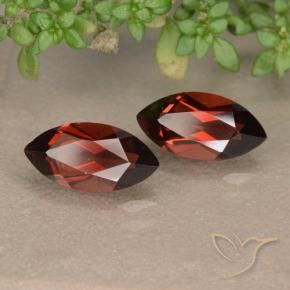 Shop natural 2.80ct Rouge foncé Grenat pyrope gems, Marquise, from Mozambique at GemSelect. In stock, global shipping!